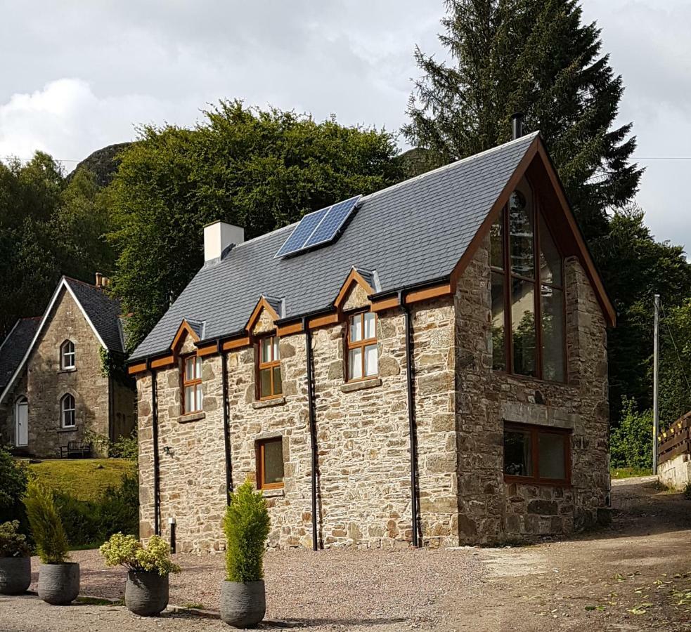 The Armoury Villa Glenfinnan Buitenkant foto
